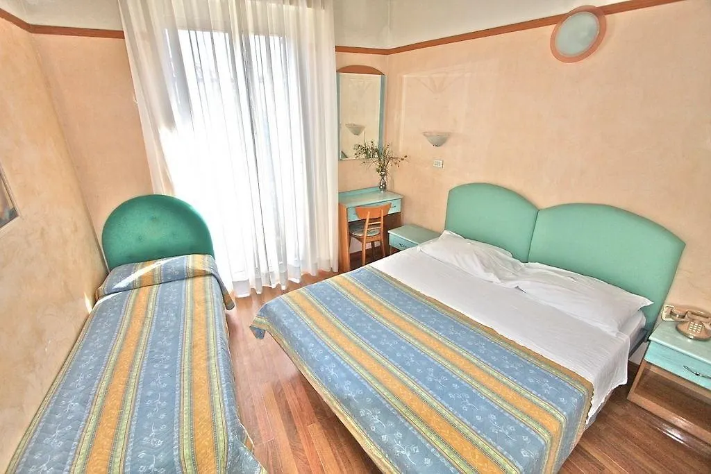 Hotel Britannia Rimini Marina Centro