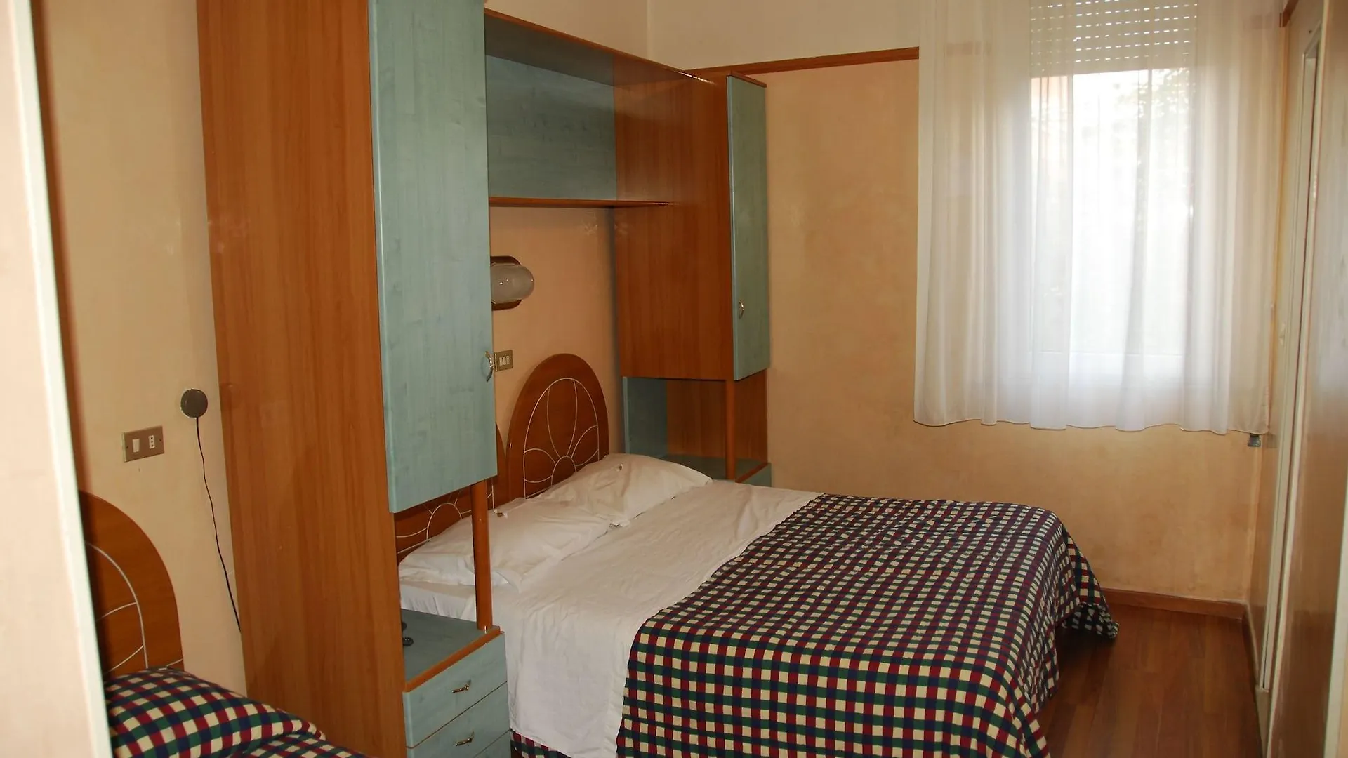 Hotel Britannia Rimini 3*,