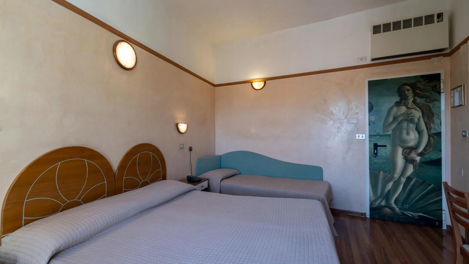 Hotel Britannia Rimini 3*,