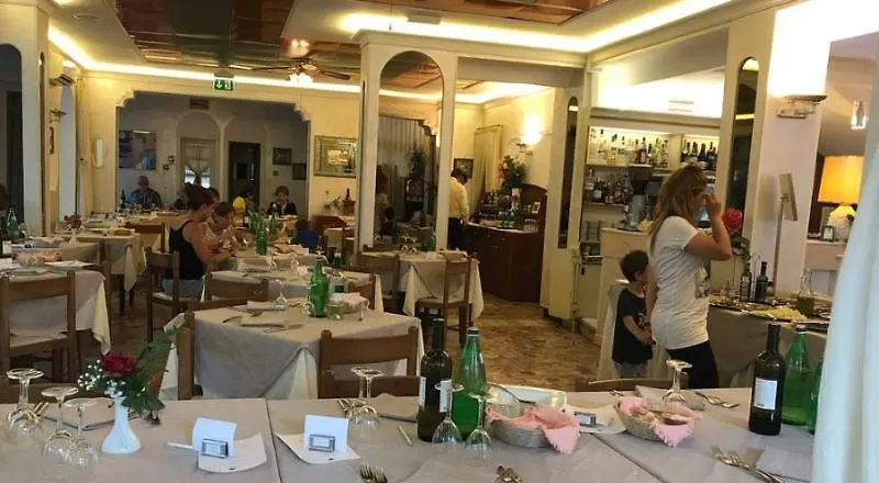 Hotel Britannia Rimini Marina Centro