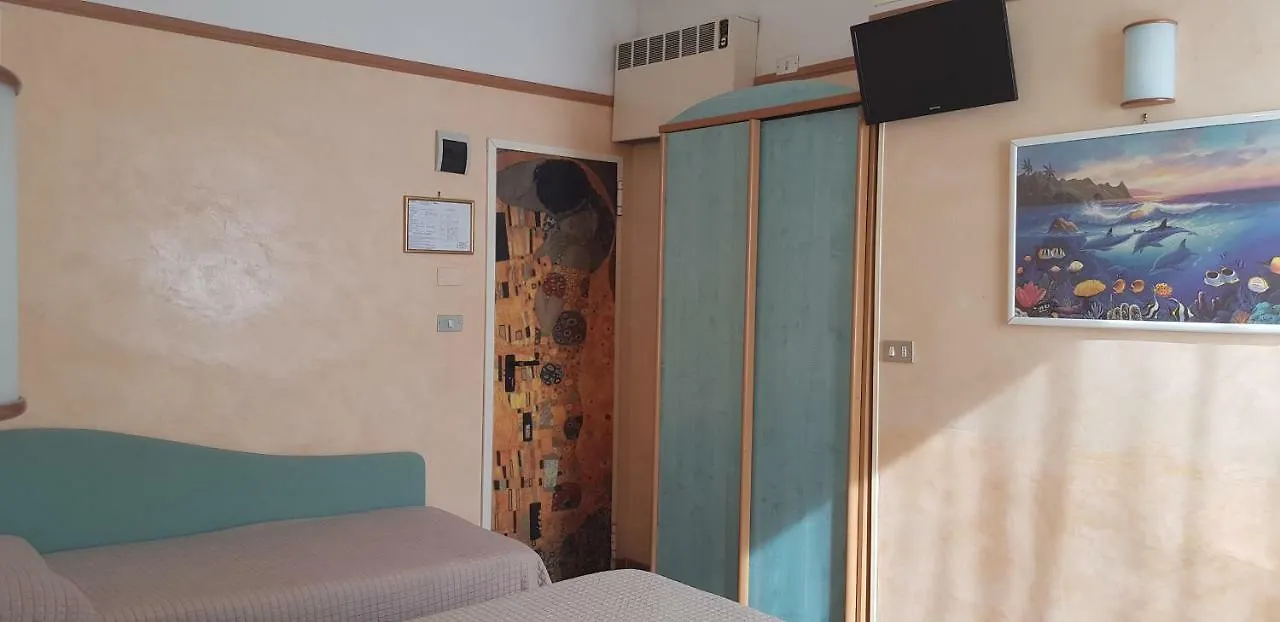 Hotel Britannia Rimini Marina Centro Italy